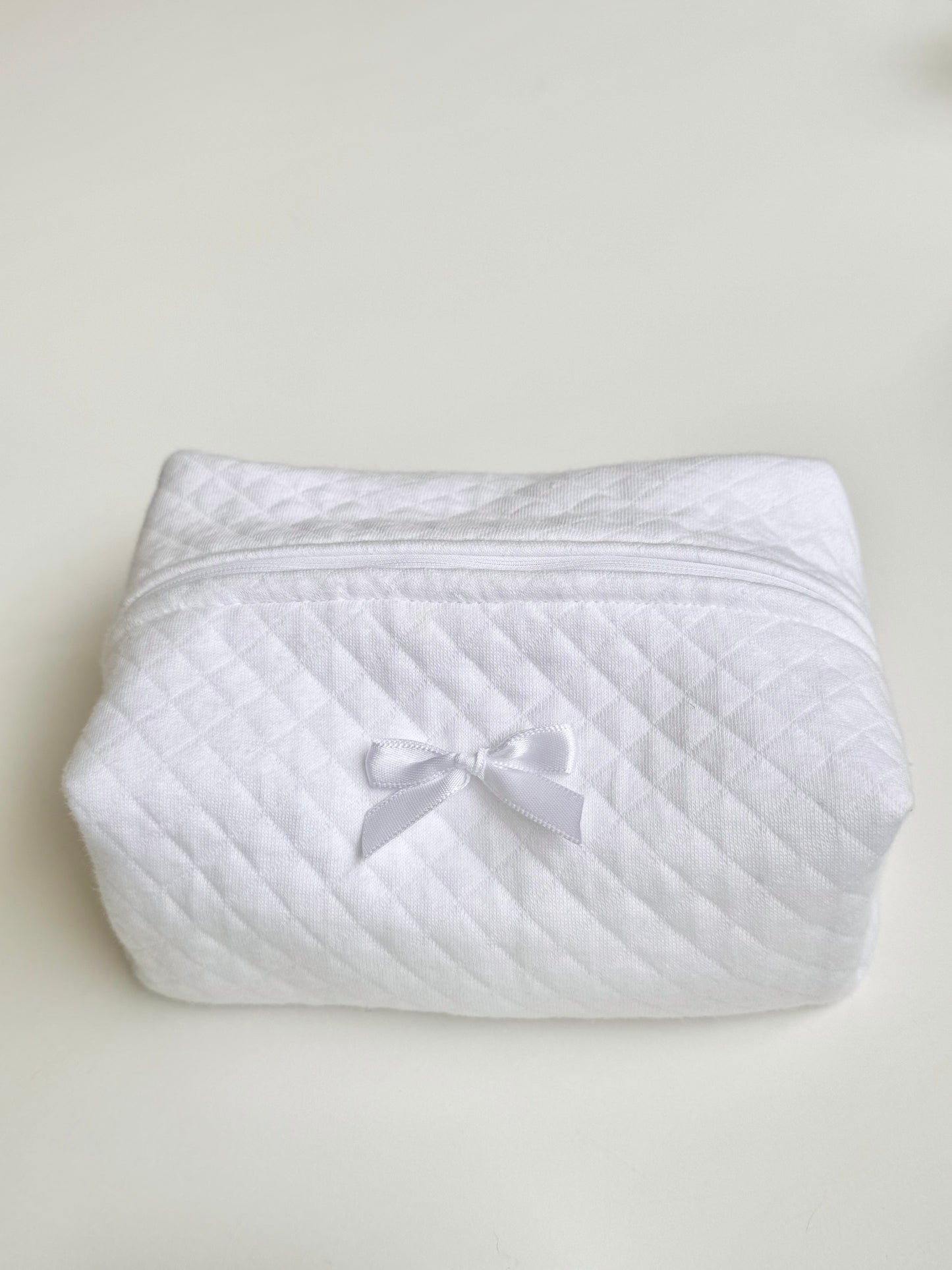 Ribbon Cotton Beauty Bag All White