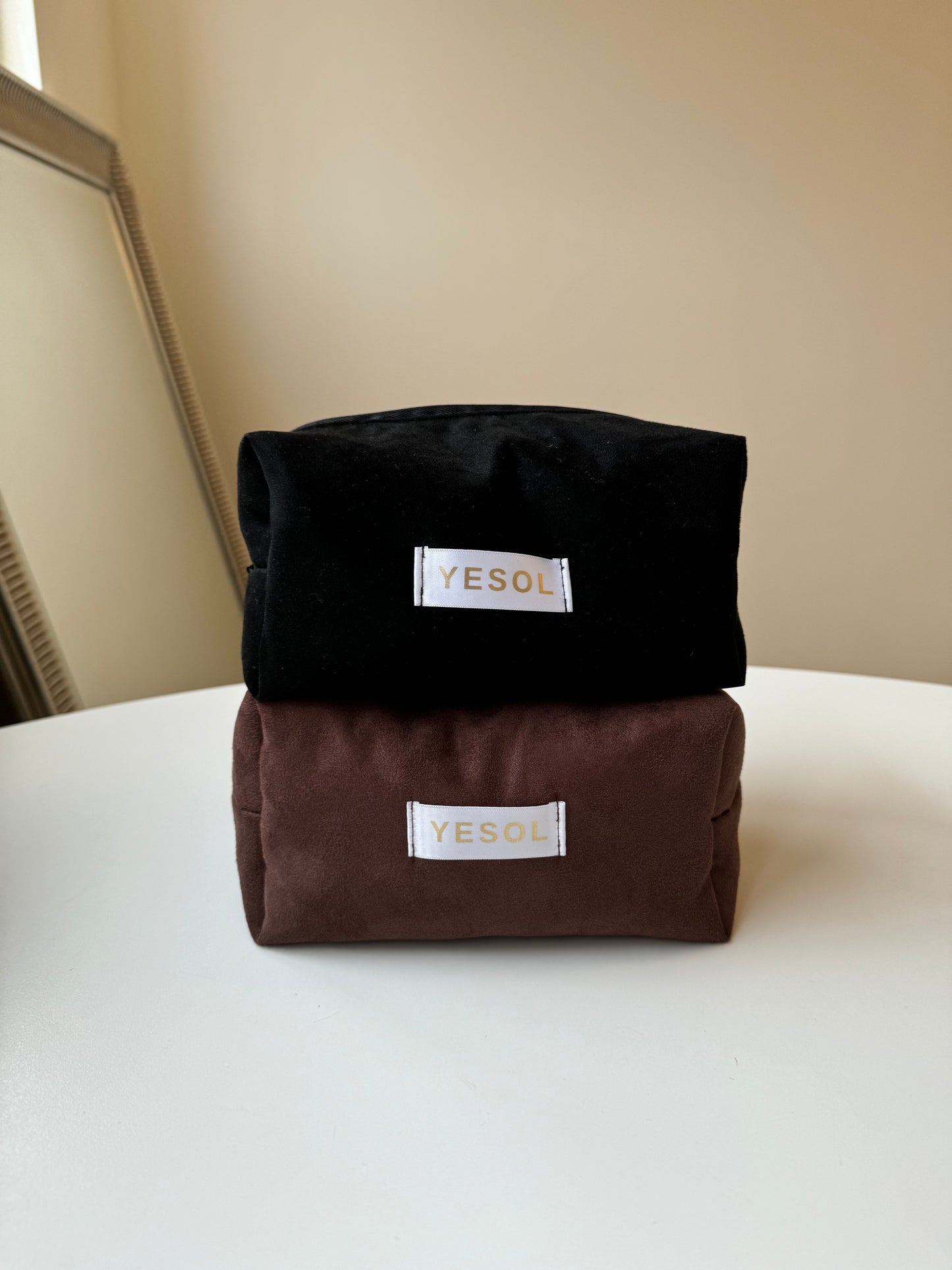 Suede Beauty Bag Brown