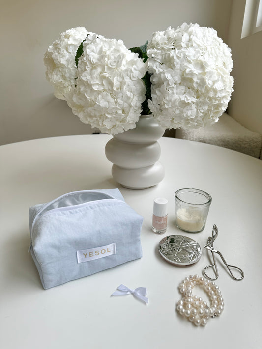 Cotton Corduroy Beauty Bag Light Blue