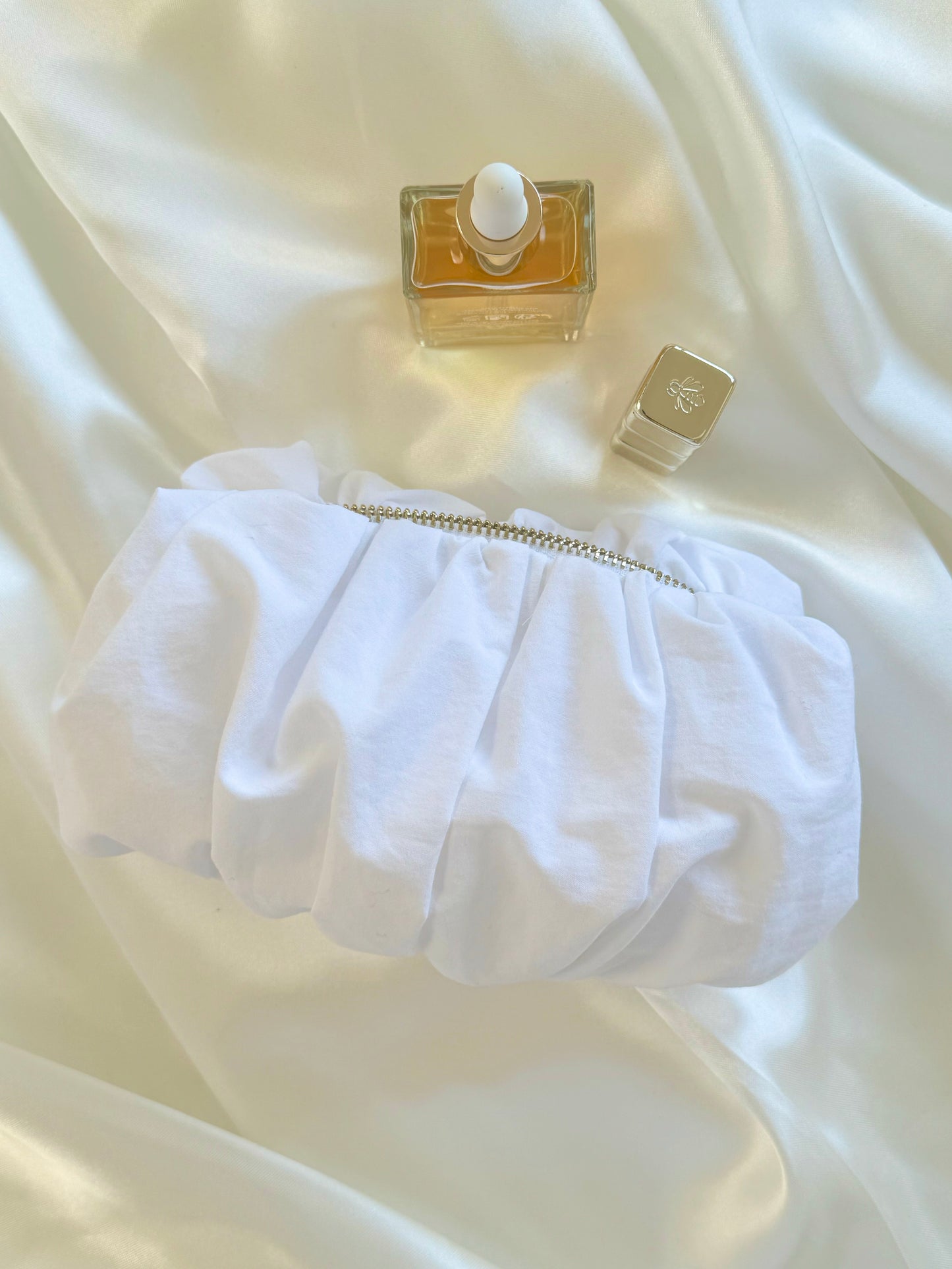 cotton draped beauty bag white 