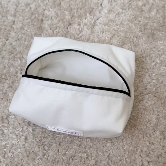 cotton beauty bag off-white