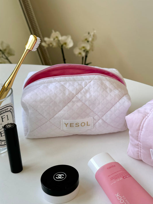 Cotton Quilted Beauty Bag White/Pink